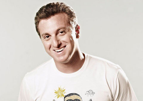 Luciano Huck abandona grife após polêmica com camiseta infantil