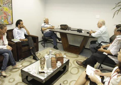 Serafim Corrêa reúne com técnicos do SIMASA