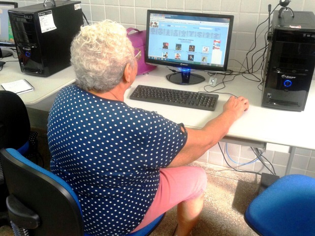Parceria garante curso de informática gratuito para idosos