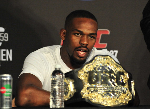 Astro do UFC, Jon Jones pode pegar 3 anos de prisão 