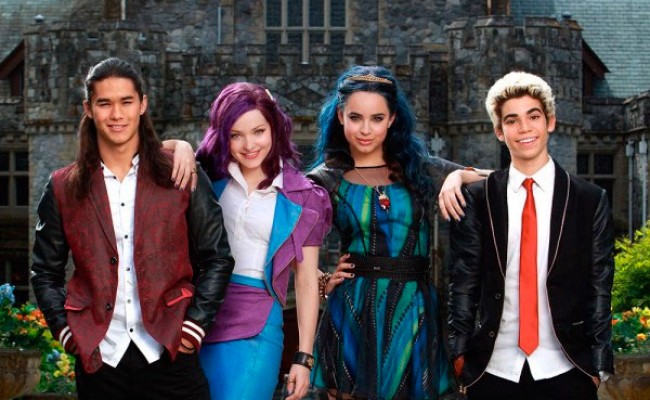 Trailer: filhos dos vilões da Disney em 'Descendentes'