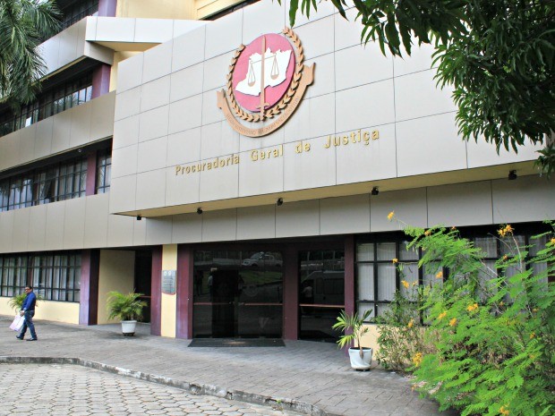 MPE cobra R$ 2 milhões da Amazonas Energia