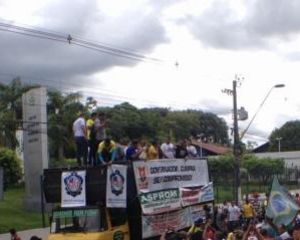 PT por trás dos protestos