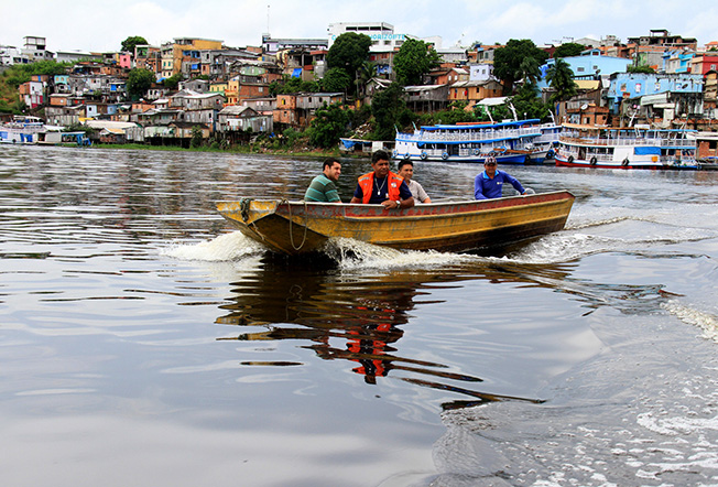  Educandos recebe ação integrada pelo SOS Enchente