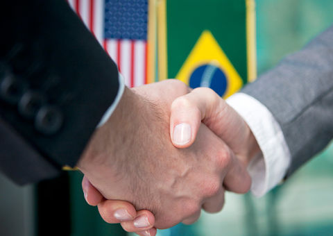 Fim do visto para EUA só depende do governo brasileiro