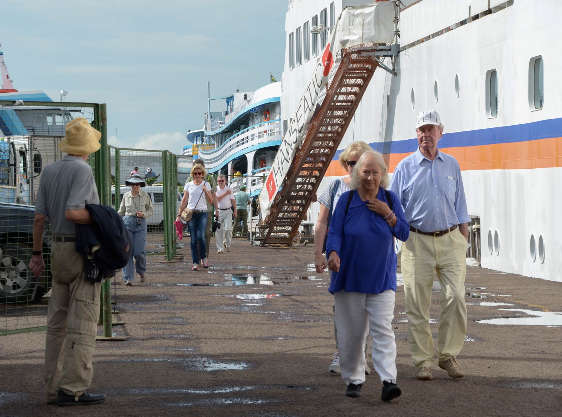 Temporada de cruzeiros com mais de 200 estrangeiros encerra em Manaus