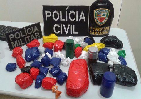 Em Carauari polícia encontra caixa com cocaína em frente de agência bancária