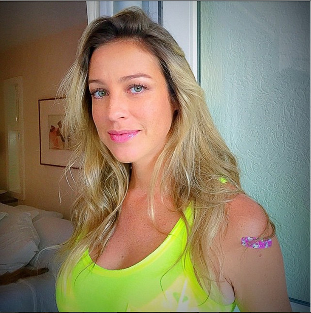 Sem papas na língua, Luana Piovani humilha seguidora após crítica