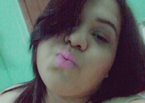  Jovem é flagrada traficando drogas em barco no Porto de Manaus