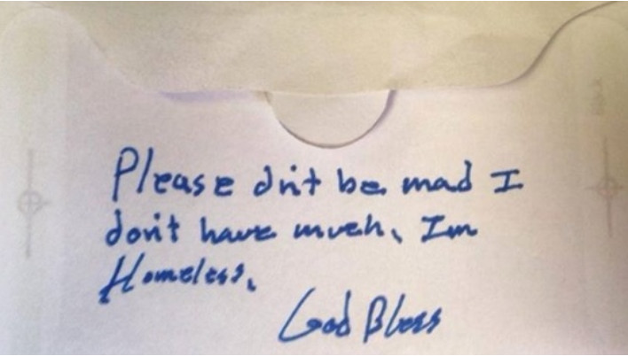 Sem-teto doa 50 centavos, deixa recado e comove igreja
