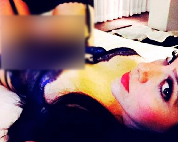  Ex de goleiro do Flamengo dá recompensa por celular roubado com fotos íntimas com jogadores