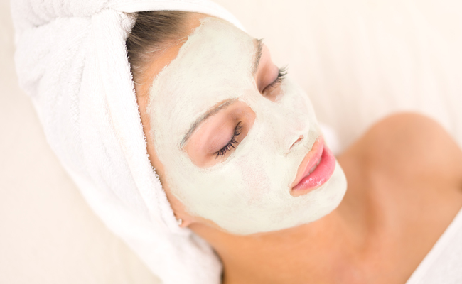 Receitas caseiras fáceis e rápidas para cuidar da pele