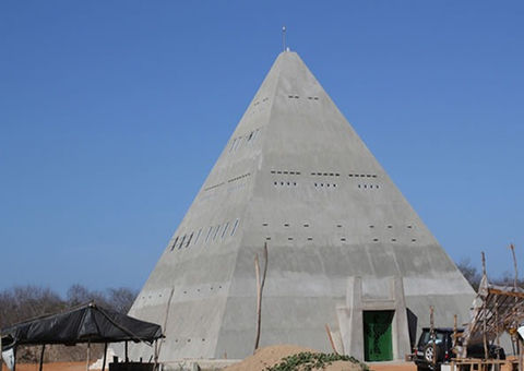 Pirâmide que teria sido construida para extraterrestres