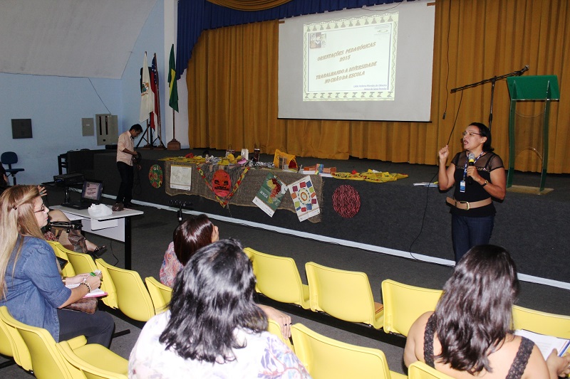 Técnicos da Semed debatem “Diversidade nas escolas municipais de Manaus”