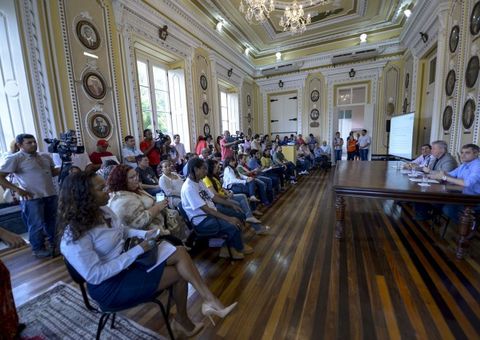 Prefeitura financia qualificação de artistas 