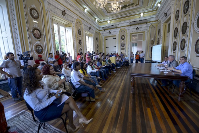 Prefeitura financia qualificação de artistas 