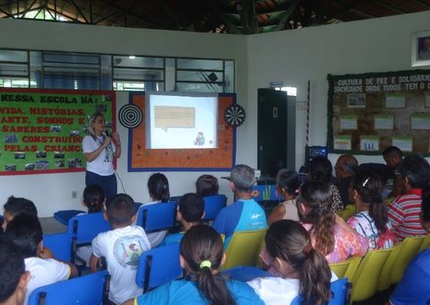  Alunos da zona rural recebem informações sobre o envelhecimento