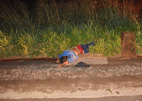 Homem tira a própria vida se jogando na frente de caminhão na BR