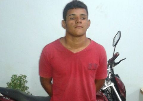   Homem é preso em Lábrea acusado de roubar motocicleta