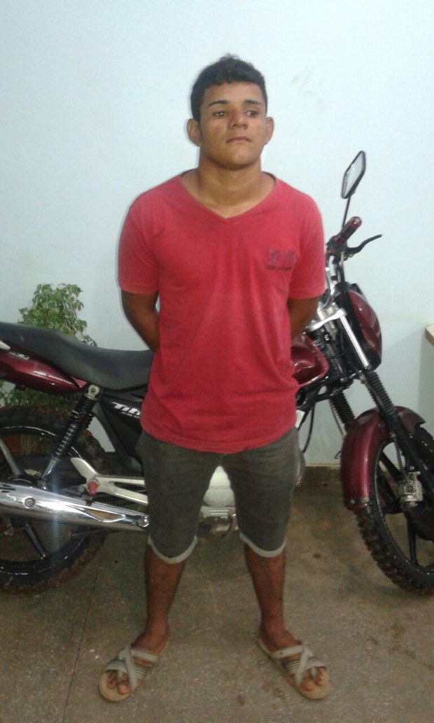   Homem é preso em Lábrea acusado de roubar motocicleta
