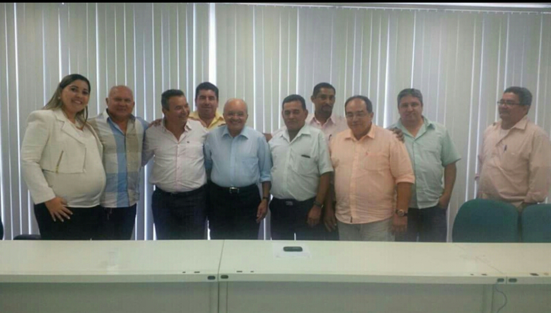 Melo reafirma compromisso com desenvolvimento de Presidente Figueiredo