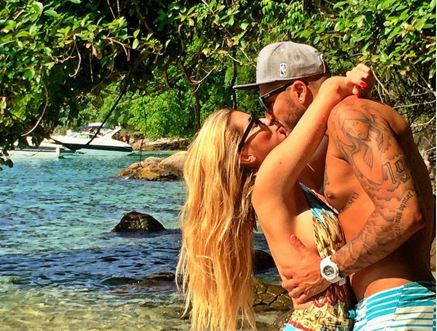 Após reatarem, Fernando e Aline curtem passeio romântico em lugar paradisíaco