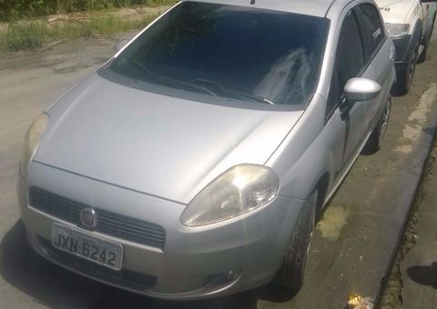  Carro de Policial Militar é recuperado após ser levado por bandidos