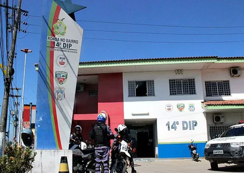 Galpão usado para clonar veículos é fechado por policiais