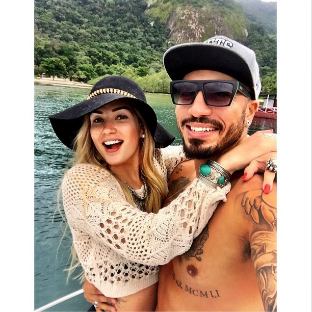 Aline e Fernando, do BBB 15, vão apresentar programa. Namoro deve render mais dinheiro
