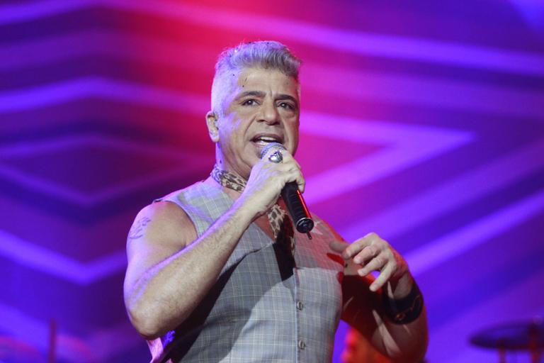 Lulu Santos revira o baú e surpreende com foto antiga