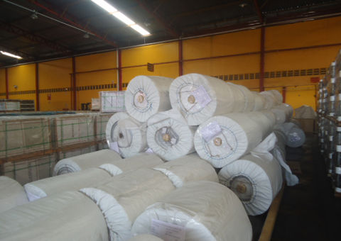 Alfândega do Porto de Manaus realiza 1º leilão de 2015 