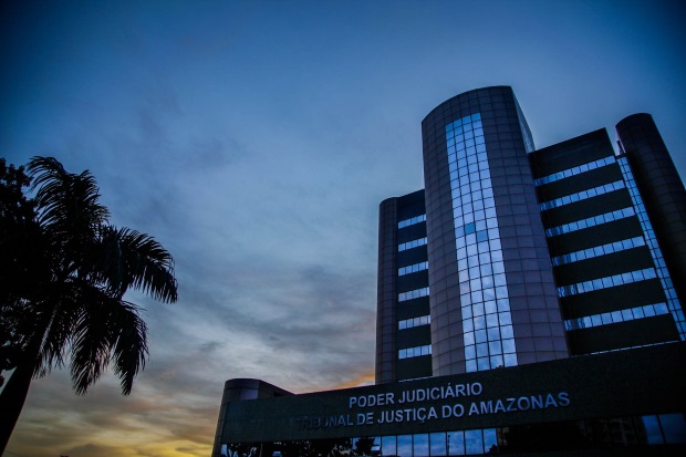 TJAM reduz gastos com passagens aéreas e diárias