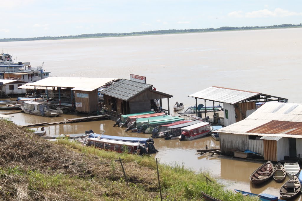 Vigia é morto a pauladas enquanto trabalhava em flutuante no Amazonas 
