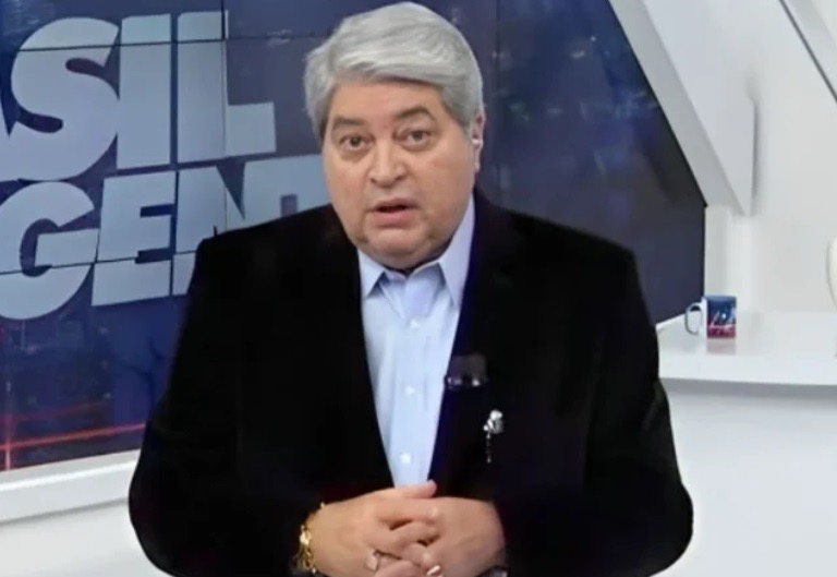 Datena é internado e passa por cirurgia 