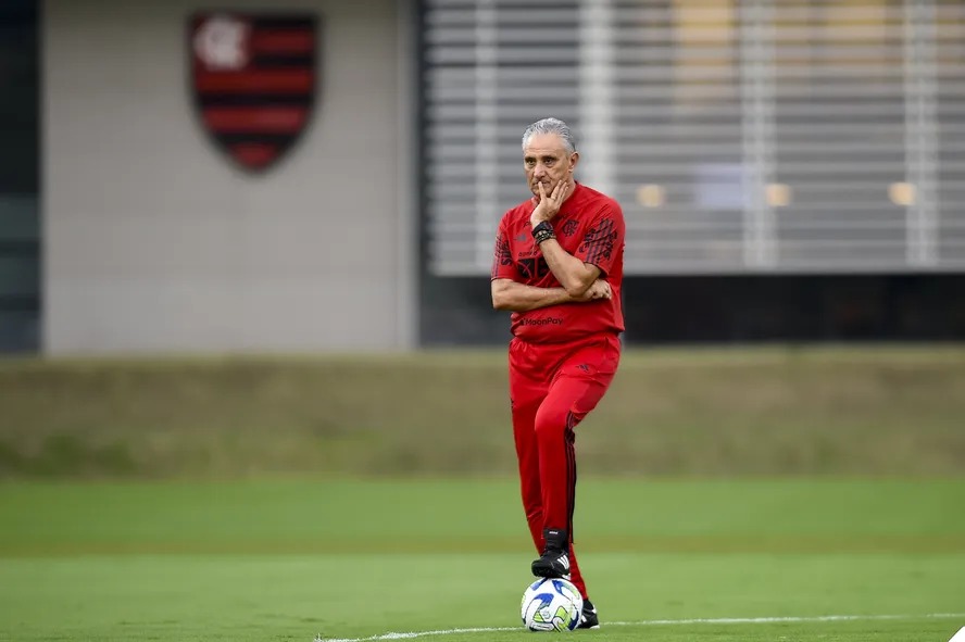 Flamengo vê desgaste, roda elenco e define título estadual como prioridade