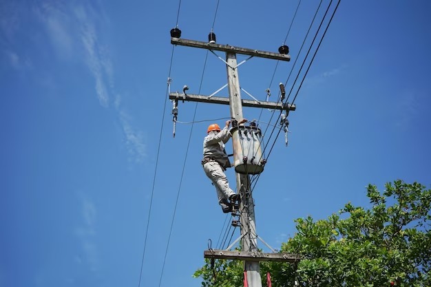 Dez bairros ficarão sem energia neste sábado em Manaus