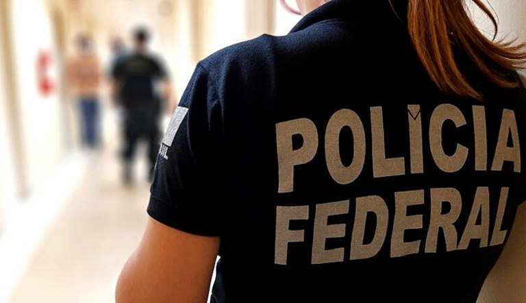 Operação da PF contra garimpo ilegal prende homem no aeroporto de Manaus