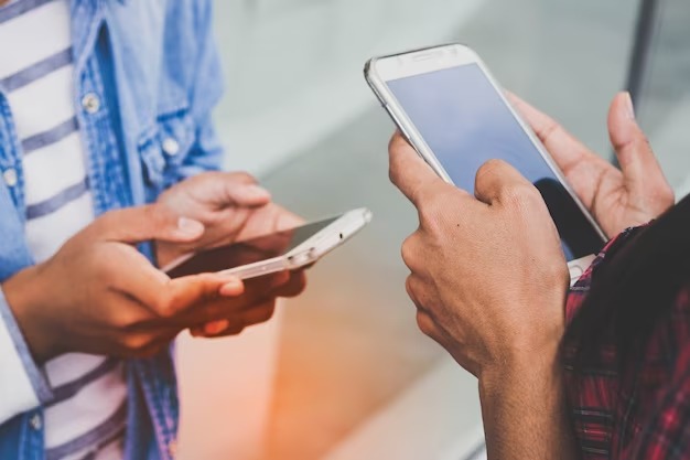 Homem é condenado por roubo após encontro marcado por meio de aplicativo