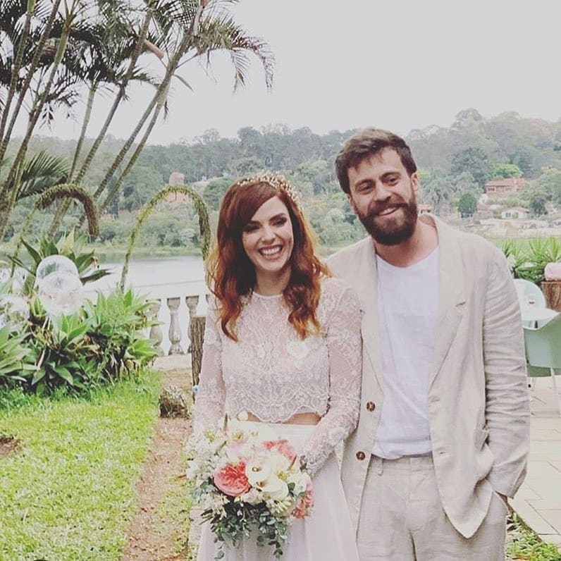 Titi Müller anuncia separação de Tomás Bertoni: 'alívio grande'