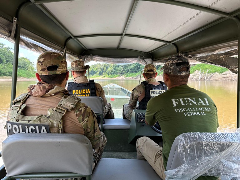PF realiza ação em terras indígenas no Vale do Javari