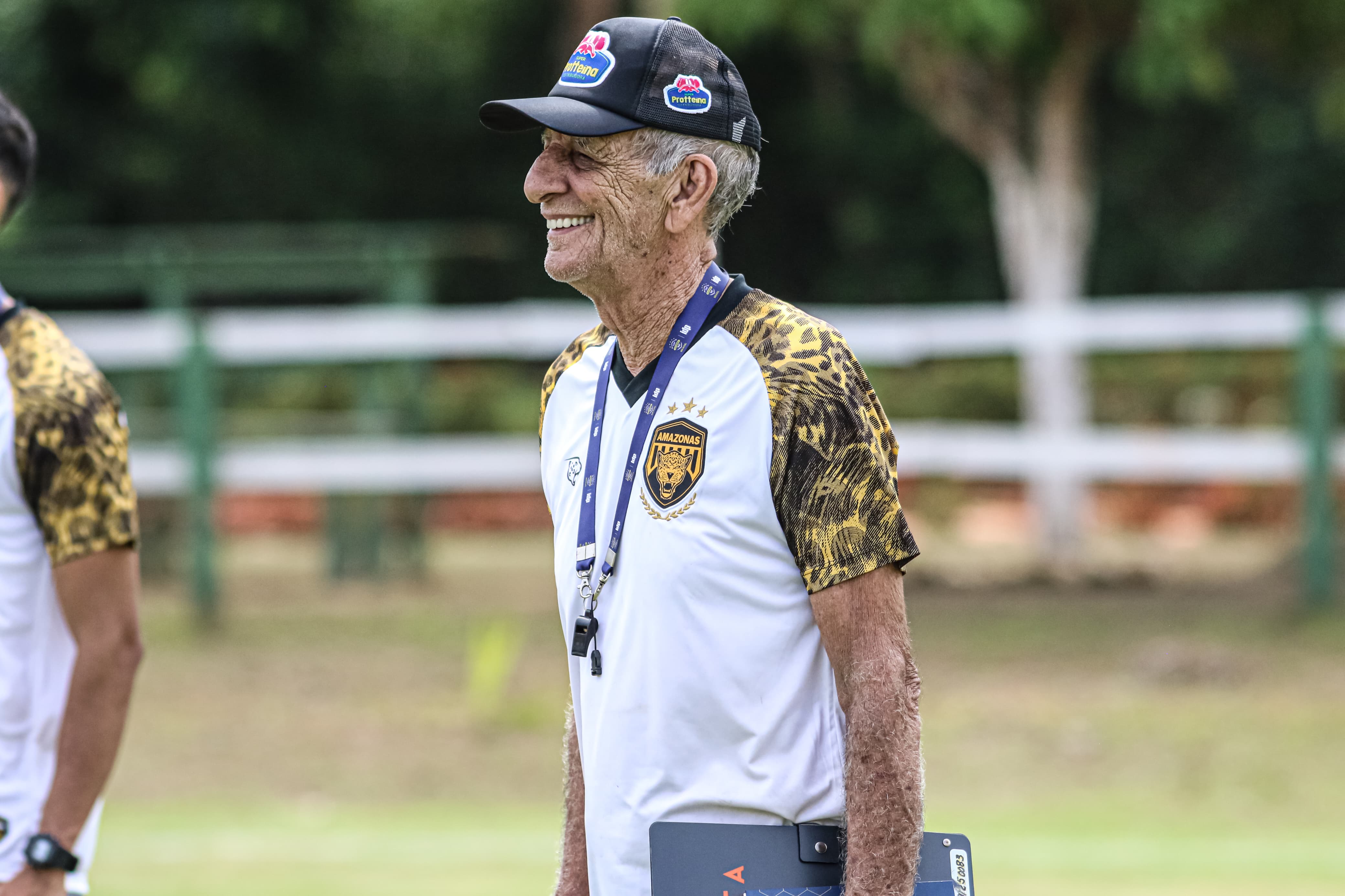 Técnico mais vitorioso do Amazonas vai comandar a Onça-pintada em 2025