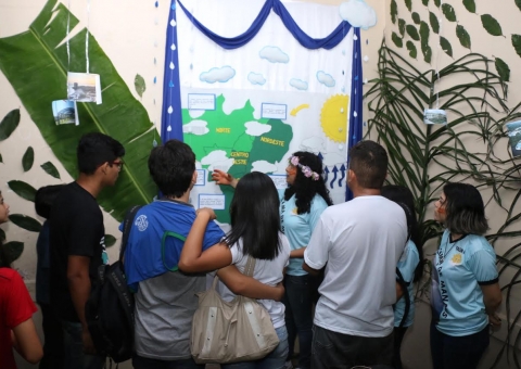 Estudantes da rede pública realizam Feira Científica