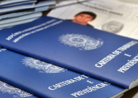 País perdeu 74.748 vagas formais em outubro, mostra Caged