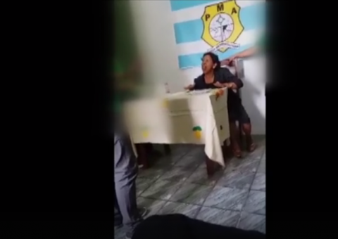 Alunos são proibidos de apresentar trabalho sobre entidade do candomblé e vídeo viraliza