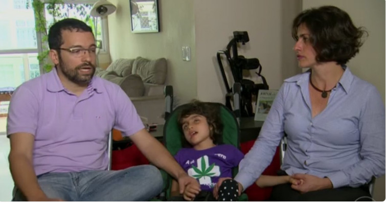 Pais são autorizados a cultivar maconha em casa para dar a filha