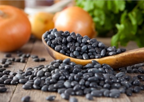 Veja os alimentos com maior risco de contaminação por agrotóxico segundo Anvisa