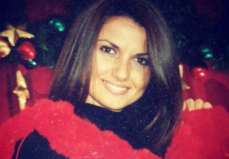 Após ser deixado,  homem ateia fogo em namorada grávida para 'destuir seu belo rosto'