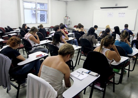 Exame da OAB: 148 candidatos faltam à primeira fase em Manaus