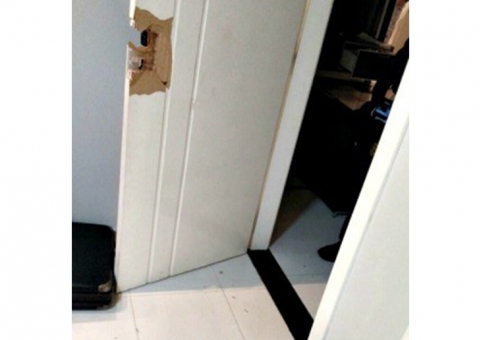  Em Manaus, grupo faz família refém durante assalto em residência 