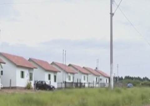 Homem tenta matar a família e depois comete suicídio 